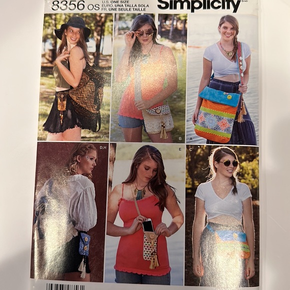 Brand new Simplicity 8356 Pattern Festival Bags - Picture 5 of 5